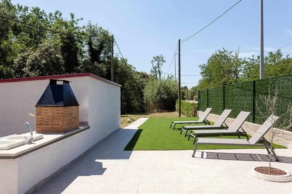Casa Cal Xatu Petit En Sarria De Ter Villa Girona